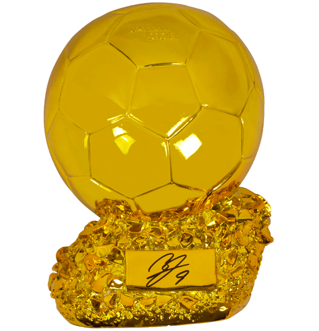 Benzema Signed Ballon d’Or Trophy – Beckett COA