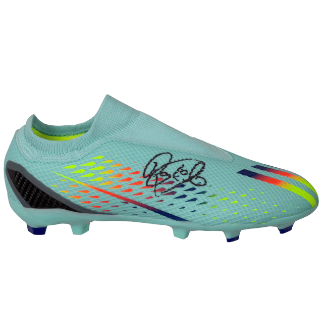 Raphinha Signed Soccer Boot – Beckett COA