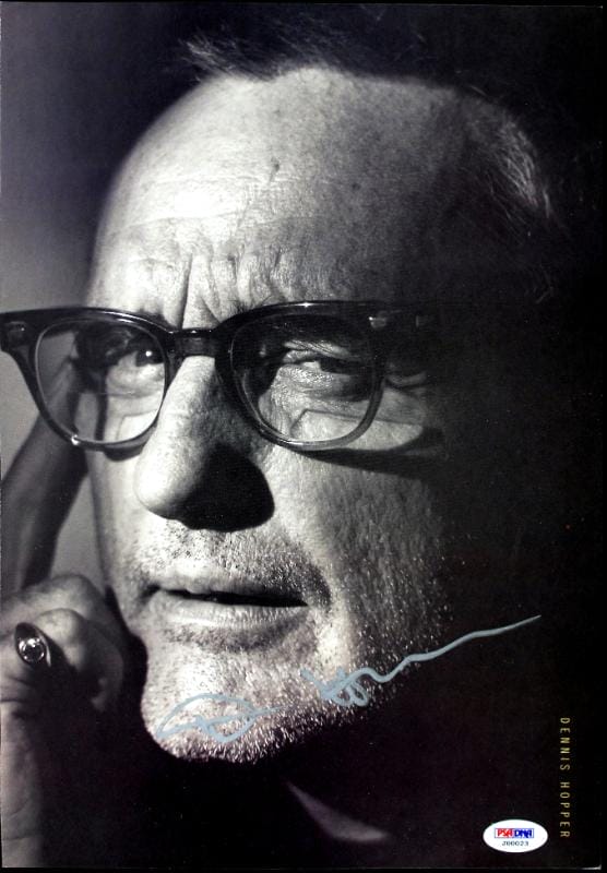 Dennis Hopper Authentic Signed 9.5X13.5 Magazine Page Photo PSA/DNA #J00023